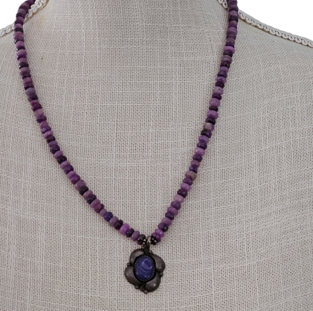 Amethyst &Lapis Cabachon Necklace